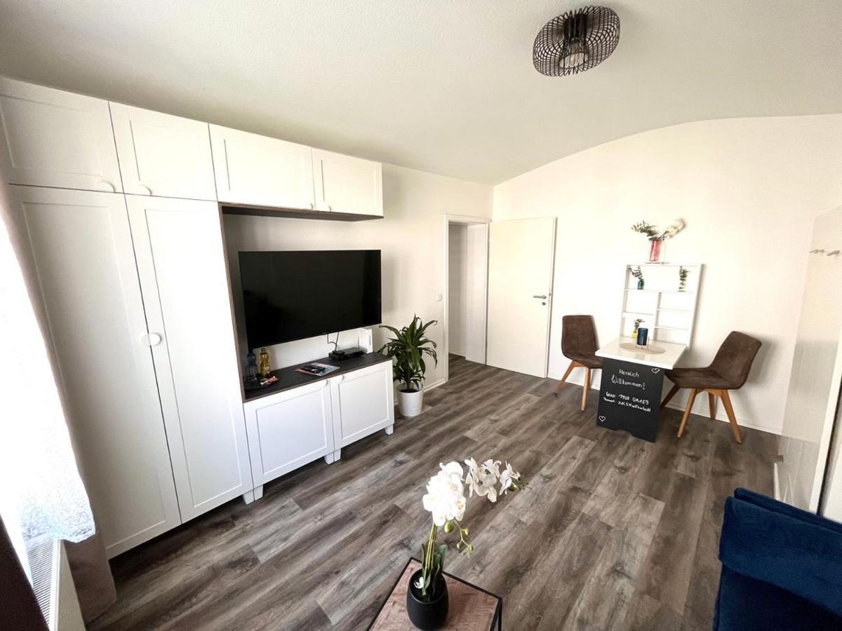 40 Qm Appartment Parkplatz, Balkon,Netflix, Prime Chemnitz Zewnętrze zdjęcie